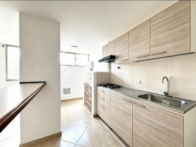 Apartamento en venta en Belen Rosales, Medellín · foto 2 de 10