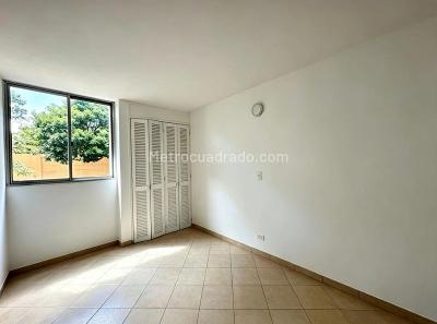 Apartamento en venta en Belen Rosales, Medellín · foto 6 de 10
