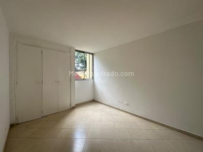 Apartamento en venta en Belen Rosales, Medellín · foto 7 de 10