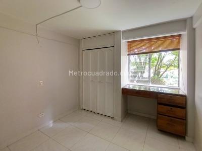 Apartamento de 3 alcobas en arriendo en Belen Los Alpes, Medellín, 70 m² · foto 5 de 11
