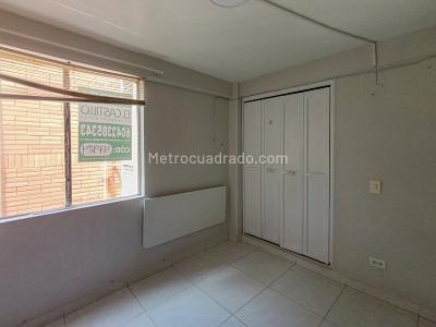 Apartamento de 3 alcobas en arriendo en Belen Los Alpes, Medellín, 70 m² · foto 7 de 11