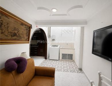 Casa de 3 alcobas en venta en Belen La Nubia, Medellín, 151 m² · foto 2 de 8