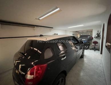 Casa de 3 alcobas en venta en Belen La Nubia, Medellín, 151 m² · foto 7 de 8