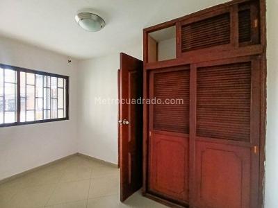 Apartamento de 4 alcobas en venta en Obrero, Bello, 123 m² · foto 8 de 19