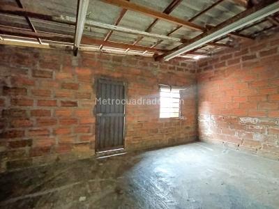 Apartamento de 4 alcobas en venta en Obrero, Bello, 123 m² · foto 17 de 19