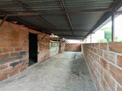 Apartamento de 4 alcobas en venta en Obrero, Bello, 123 m² · foto 19 de 19