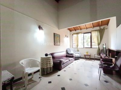 Casa de 1 alcoba en venta en Belen Malibu, Medellín, 131 m² · foto 2 de 13