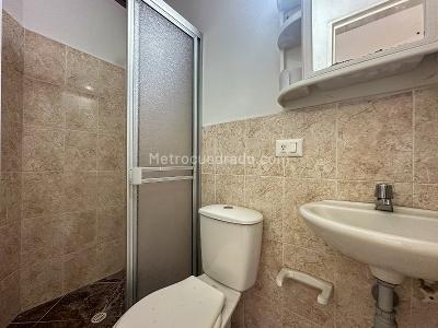 Apartamento de 2 alcobas en arriendo en Belen Miravalle, Medellín, 48 m² · foto 8 de 9