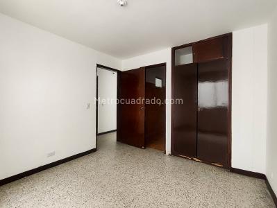 Casa en arriendo en Santa Monica, Medellín · foto 13 de 20