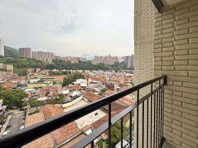 Apartamento de 2 alcobas en arriendo en Belen Rincon, Medellín, 55 m² · foto 2 de 7