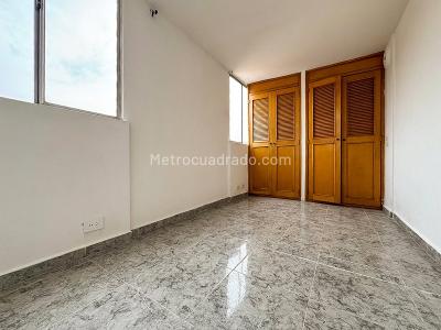 Apartamento de 2 alcobas en arriendo en Belen Rincon, Medellín, 55 m² · foto 6 de 7