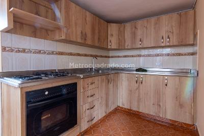 Apartamento de 3 alcobas en arriendo en Belen San Bernardo, Medellín, 95 m² · foto 4 de 12
