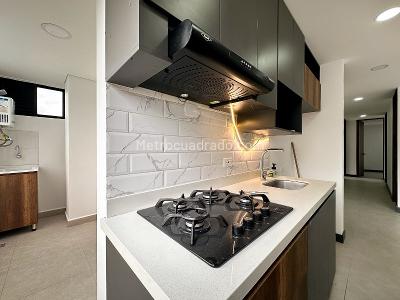 Apartamento de 3 alcobas en arriendo en Belen Miravalle, Medellín, 90 m² · foto 5 de 12