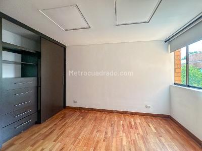 Apartamento de 3 alcobas en arriendo en Laureles, Medellín, 125 m² · foto 7 de 14