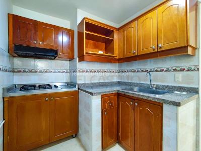 Casa de 4 alcobas en arriendo en Belen Los Alpes, Medellín, 90 m² · foto 3 de 10