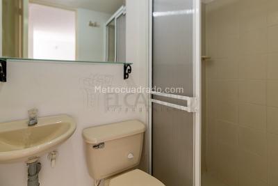 Apartamento de 3 alcobas en arriendo en Belen Rincon, Medellín, 59 m² · foto 11 de 11