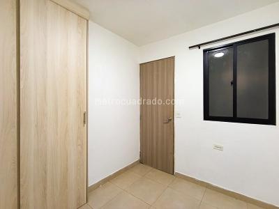 Apartamento de 2 alcobas en arriendo en Belen Rincon, Medellín, 50 m² · foto 8 de 10