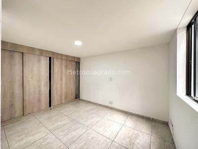 Casa de 5 alcobas en arriendo en Belen San Carlos, Medellín, 140 m² · foto 7 de 14