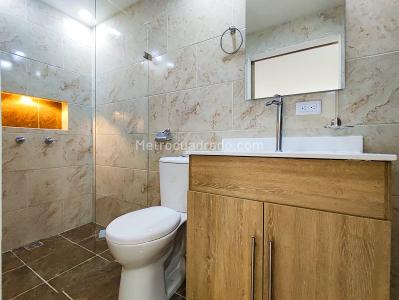 Apartamento de 3 alcobas en arriendo en Belen La Nubia, Medellín, 70 m² · foto 10 de 11