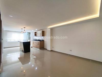 Apartamento de 3 alcobas en arriendo en Belen La Nubia, Medellín, 70 m² · foto 2 de 11