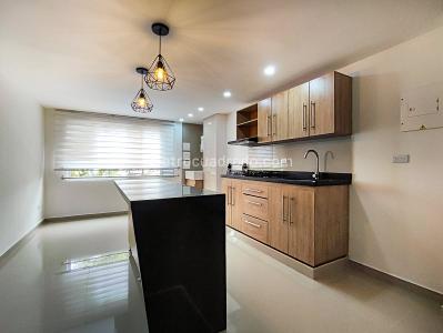 Apartamento de 3 alcobas en arriendo en Belen La Nubia, Medellín, 70 m² · foto 4 de 11