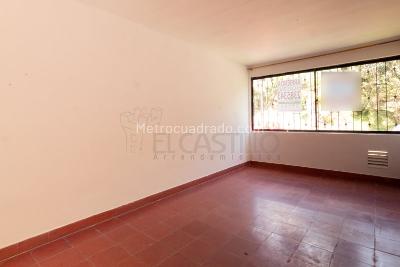 Casa de 3 alcobas en arriendo en Belen Las Violetas, Medellín, 130 m² · foto 2 de 11