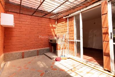 Casa de 3 alcobas en arriendo en Belen Las Violetas, Medellín, 130 m² · foto 9 de 11