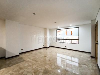 Apartamento de 3 alcobas en arriendo en El Velodromo, Medellín, 85 m² · foto 2 de 10
