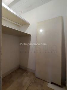Apartamento de 3 alcobas en arriendo en El Poblado, Medellín, 70 m² · foto 10 de 19
