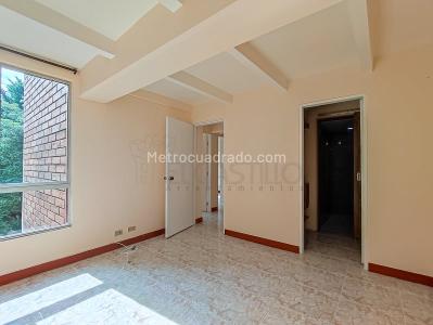 Apartamento de 3 alcobas en arriendo en El Poblado, Medellín, 70 m² · foto 6 de 19