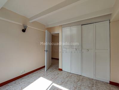 Apartamento de 3 alcobas en arriendo en El Poblado, Medellín, 70 m² · foto 8 de 19