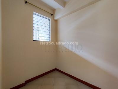 Apartamento de 3 alcobas en arriendo en El Poblado, Medellín, 70 m² · foto 9 de 19