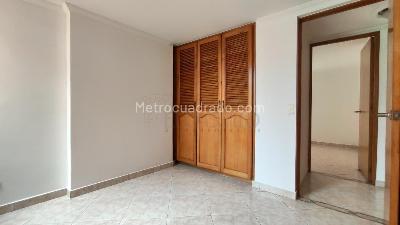 Apartamento de 3 alcobas en arriendo en Belen Malibu, Medellín, 80 m² · foto 6 de 12