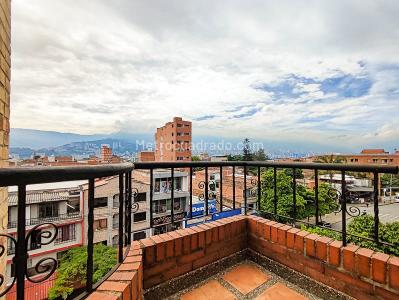 Apartaestudio en arriendo en Belen Parque, Medellín, 60 m² · foto 2 de 9