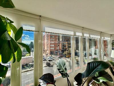 Apartamento de 3 alcobas en venta en Los Rosales Emaus, Bogotá, 175 m² · foto 14 de 17