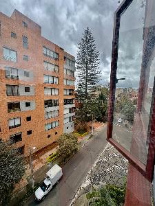 Apartamento de 1 alcoba en venta en Bellavista Rosales, Bogotá, 57 m² · foto 8 de 9