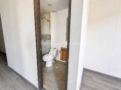 Apartamento de 1 alcoba en venta en Bella Suiza, Bogotá, 33 m² · foto 11 de 11