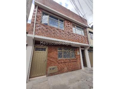 Casa en venta en Versalles, Bogotá · foto 2 de 20