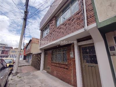 Casa en venta en Versalles, Bogotá · foto 3 de 20