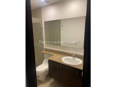 Apartamento de 3 alcobas en venta en El Castillo, Bogotá, 162 m² · foto 18 de 20