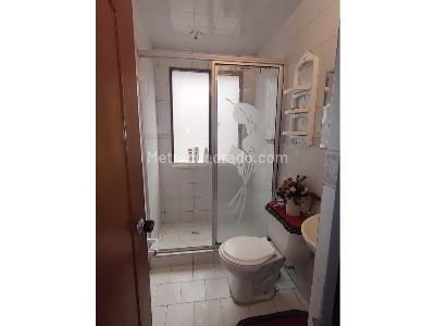 Casa de 5 alcobas en venta en Centro Americas, Bogotá, 307 m² · foto 17 de 20
