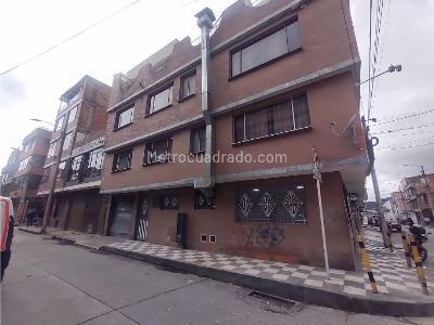 Casa de 5 alcobas en venta en Centro Americas, Bogotá, 307 m² · foto 1 de 20