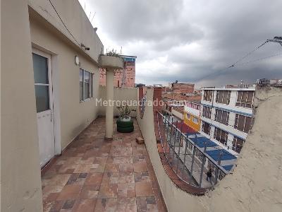 Casa de 5 alcobas en venta en Centro Americas, Bogotá, 307 m² · foto 4 de 20