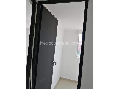 Apartamento de 3 alcobas en venta en Bosa Central, Bogotá, 47 m² · foto 5 de 16