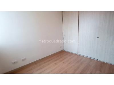Apartamento en venta en El Vergel, Bogotá · foto 4 de 9