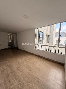 Apartamento de 3 alcobas en venta en Toberin, Bogotá, 57 m² · foto 5 de 15