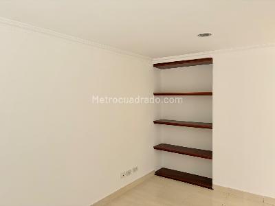 Apartamento de 3 alcobas en arriendo en Santa Barbara Central, Bogotá, 218 m² · foto 8 de 19