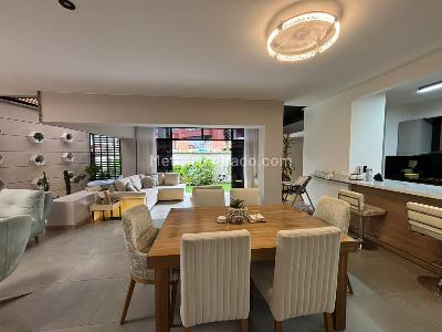 Casa de 4 alcobas en venta en Ciudad Jardin, Cali, 340 m² · foto 2 de 17