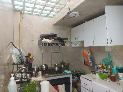 Casa de 4 alcobas en venta en Jazmin, Bogotá, 198 m² · foto 6 de 9