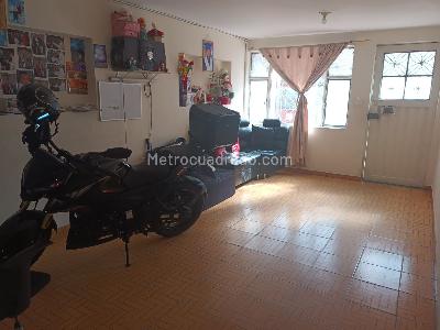 Casa de 4 alcobas en venta en Jazmin, Bogotá, 198 m² · foto 7 de 9
